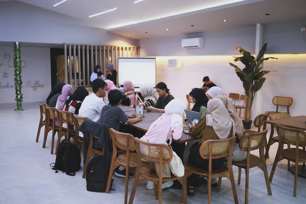 Bake Up meeting room